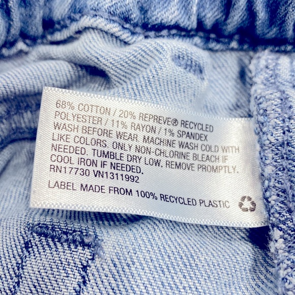 Cat & Jack Flare Super Stretch Heart Designed Pockets Girls Blue Jeans Size 10 ! - Picture 7 of 12